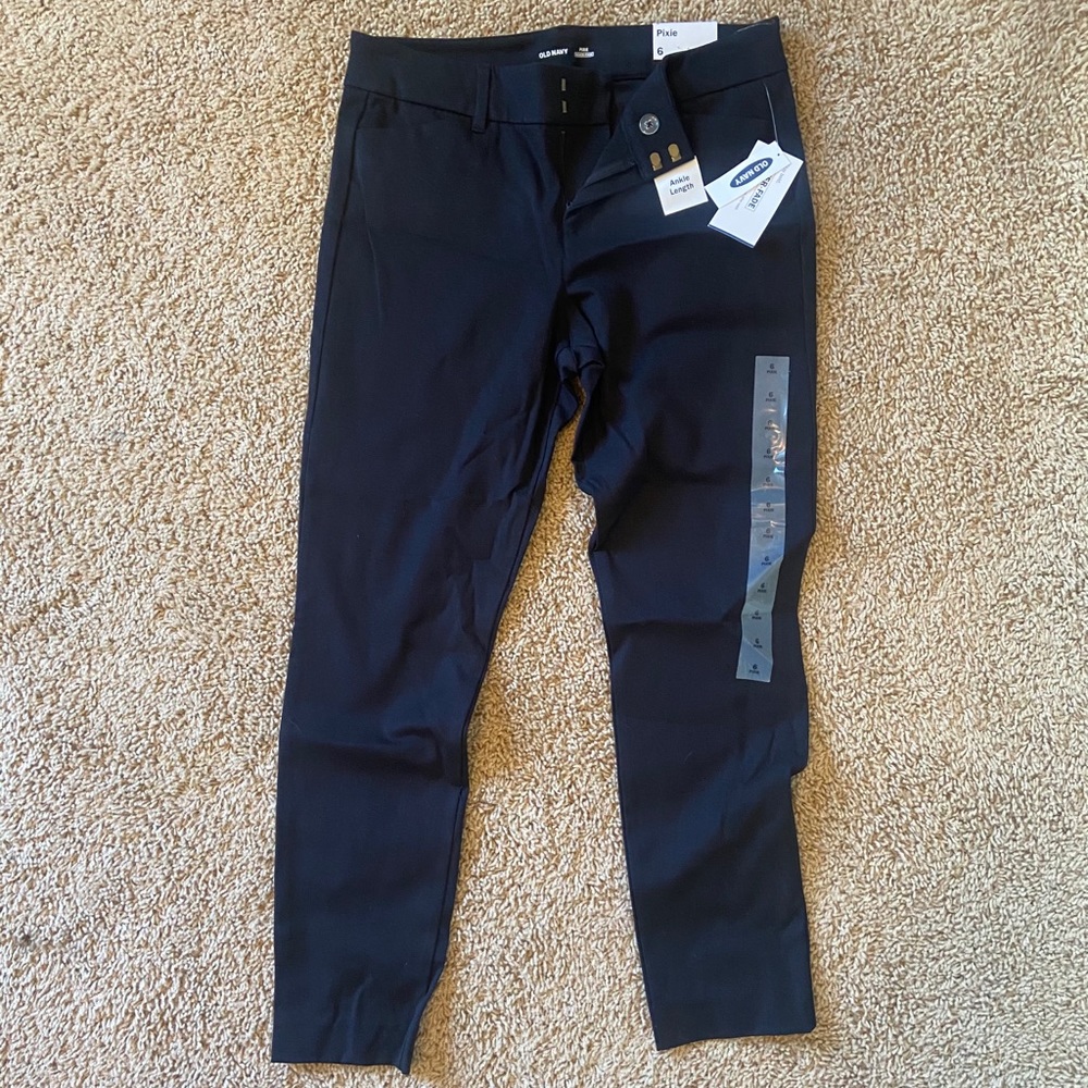 Old Navy Pixie Never-Fade Pants, NWT! ✨
